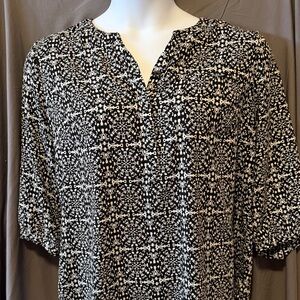 CJ Banks Black and White Geometric Men's Shirt